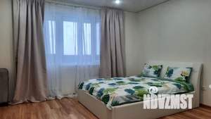 Студия квартира, посуточно, 30м2, 19/23 этаж