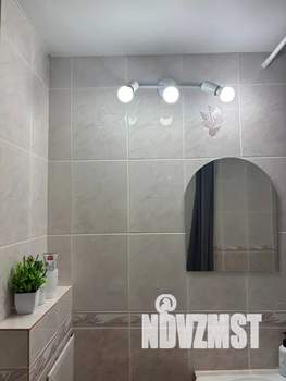 1-к квартира, посуточно, 38м2, 7/10 этаж