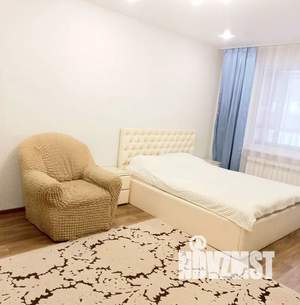 1-к квартира, посуточно, 40м2, 1/10 этаж