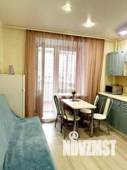 1-к квартира, посуточно, 42м2, 1/1 этаж