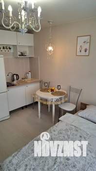 Студия квартира, посуточно, 20м2, 1/5 этаж