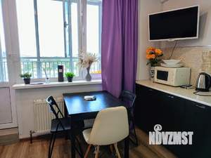 Студия квартира, посуточно, 37м2, 16/25 этаж