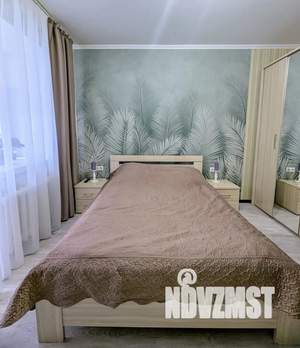 1-к квартира, посуточно, 62м2, 1/1 этаж