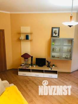 1-к квартира, посуточно, 56м2, 4/5 этаж