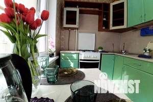 1-к квартира, посуточно, 48м2, 3/9 этаж