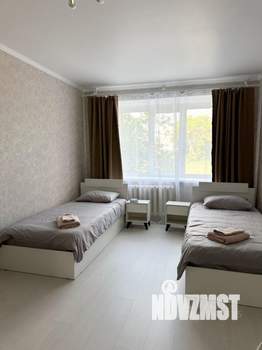 3-к квартира, посуточно, 65м2, 1/1 этаж