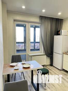 1-к квартира, посуточно, 39м2, 3/18 этаж