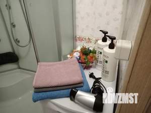 2-к квартира, посуточно, 43м2, 1/5 этаж