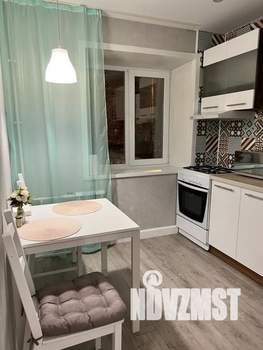 2-к квартира, посуточно, 44м2, 2/5 этаж