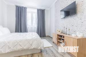 1-к квартира, посуточно, 47м2, 2/9 этаж