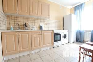 1-к квартира, посуточно, 40м2, 16/16 этаж