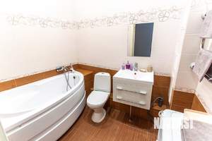 1-к квартира, посуточно, 49м2, 1/1 этаж