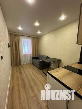 Студия квартира, посуточно, 18м2, 1/5 этаж