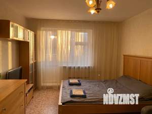 1-к квартира, посуточно, 41м2, 2/15 этаж