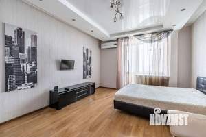 1-к квартира, посуточно, 48м2, 7/10 этаж
