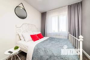 1-к квартира, посуточно, 45м2, 12/20 этаж