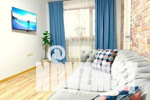 2-к квартира, посуточно, 43м2, 1/5 этаж