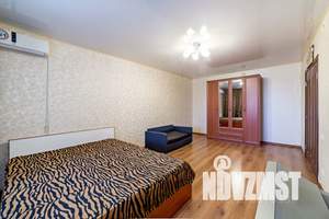 1-к квартира, посуточно, 42м2, 5/10 этаж