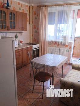 1-к квартира, посуточно, 45м2, 1/16 этаж