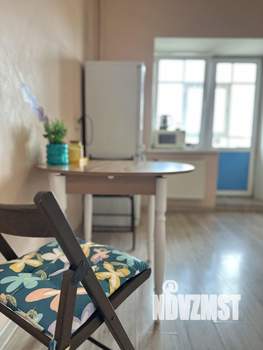 1-к квартира, посуточно, 40м2, 10/10 этаж