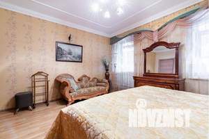 3-к квартира, посуточно, 120м2, 1/5 этаж