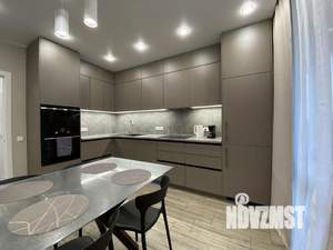 3-к квартира, посуточно, 77м2, 1/1 этаж