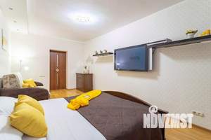 1-к квартира, посуточно, 56м2, 1/1 этаж