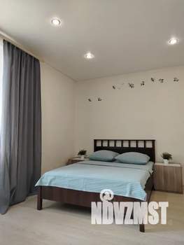 1-к квартира, посуточно, 42м2, 7/10 этаж