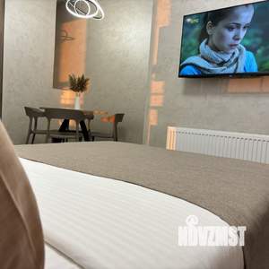 Студия квартира, посуточно, 30м2, 17/23 этаж