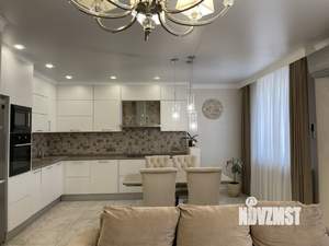 3-к квартира, на длительный срок, 102м2, 3/24 этаж