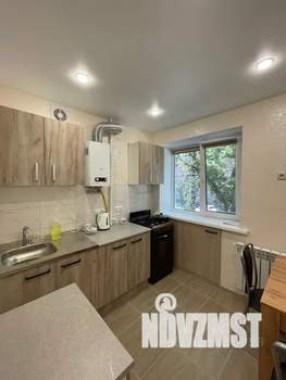 2-к квартира, посуточно, 43м2, 2/5 этаж