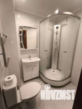 1-к квартира, посуточно, 37м2, 6/9 этаж