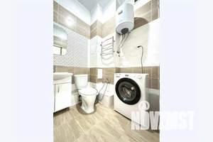 1-к квартира, посуточно, 41м2, 8/19 этаж