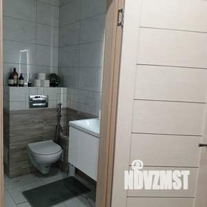 Студия квартира, посуточно, 36м2, 9/20 этаж