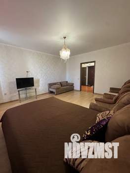 2-к квартира, посуточно, 92м2, 2/6 этаж
