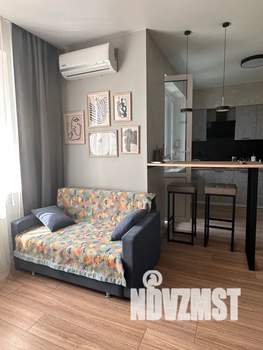 1-к квартира, посуточно, 40м2, 4/24 этаж