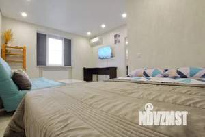 1-к квартира, посуточно, 37м2, 14/14 этаж