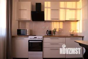 1-к квартира, посуточно, 35м2, 13/19 этаж