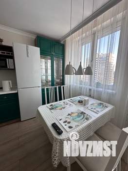 2-к квартира, посуточно, 55м2, 13/18 этаж