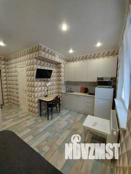 Студия квартира, посуточно, 20м2, 1/12 этаж