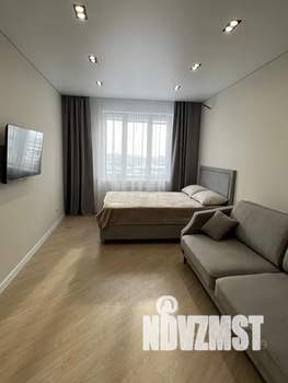1-к квартира, посуточно, 38м2, 10/24 этаж