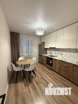 1-к квартира, посуточно, 40м2, 23/25 этаж