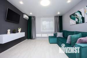 3-к квартира, посуточно, 70м2, 1/10 этаж