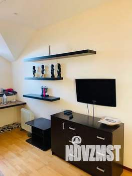 Студия квартира, посуточно, 40м2, 4/4 этаж