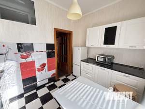 3-к квартира, посуточно, 82м2, 4/5 этаж