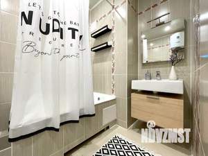 1-к квартира, посуточно, 45м2, 1/1 этаж