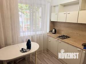 2-к квартира, посуточно, 44м2, 1/5 этаж