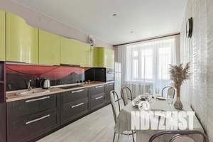 1-к квартира, посуточно, 40м2, 2/10 этаж