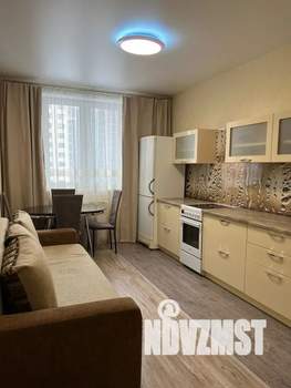 1-к квартира, посуточно, 40м2, 7/18 этаж