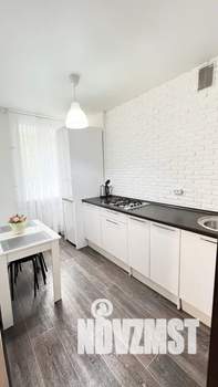 1-к квартира, посуточно, 32м2, 2/9 этаж